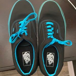 Vans shoes turquoise blue and black. In good shape only worn a few times